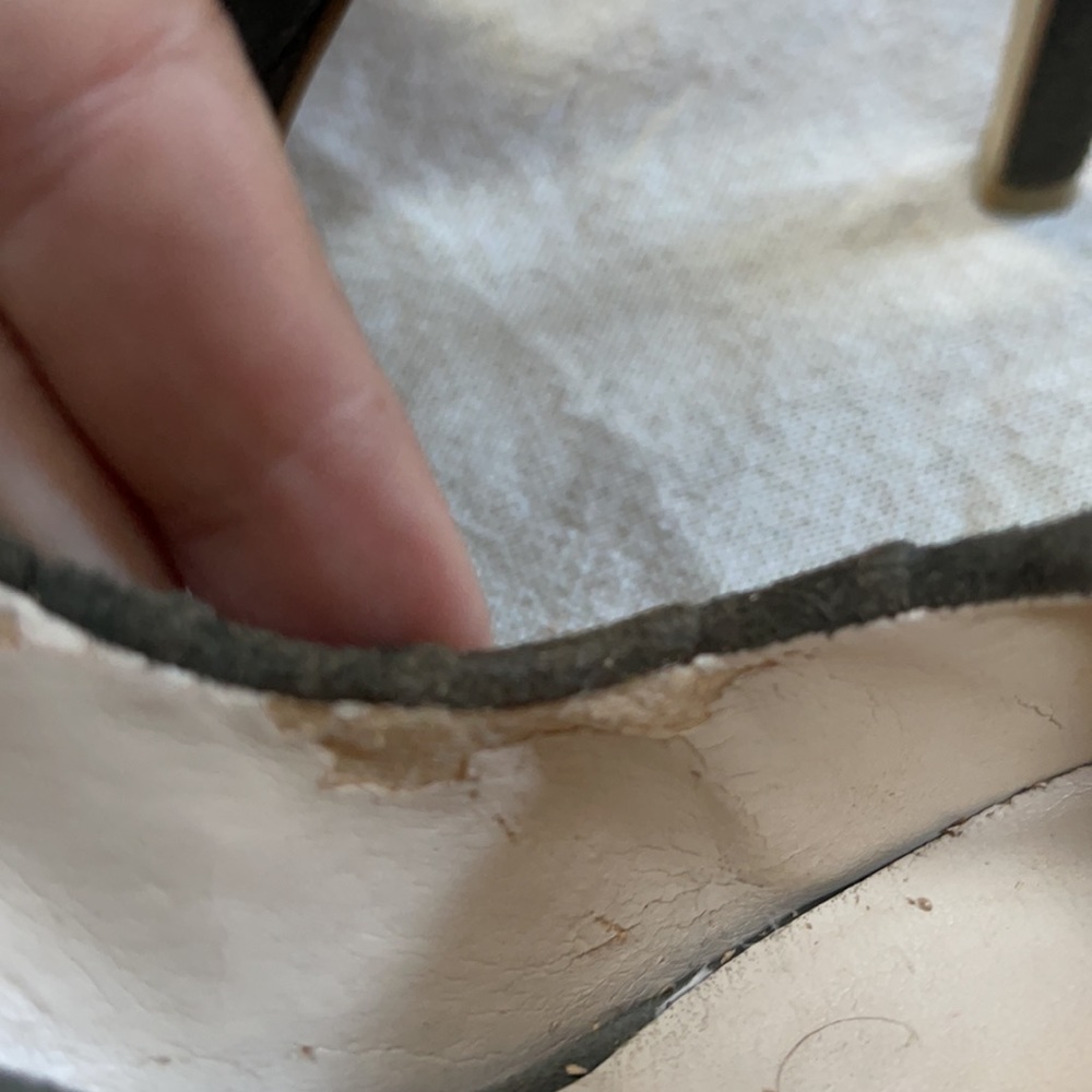BOUTIQUE 9 Heels - Picture 6 of 6